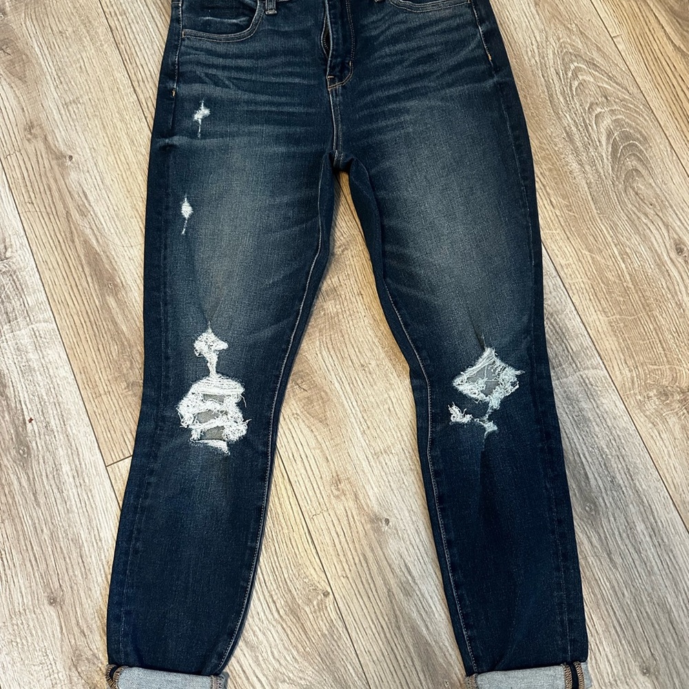 Size 8 American Eagle comfy leggings.